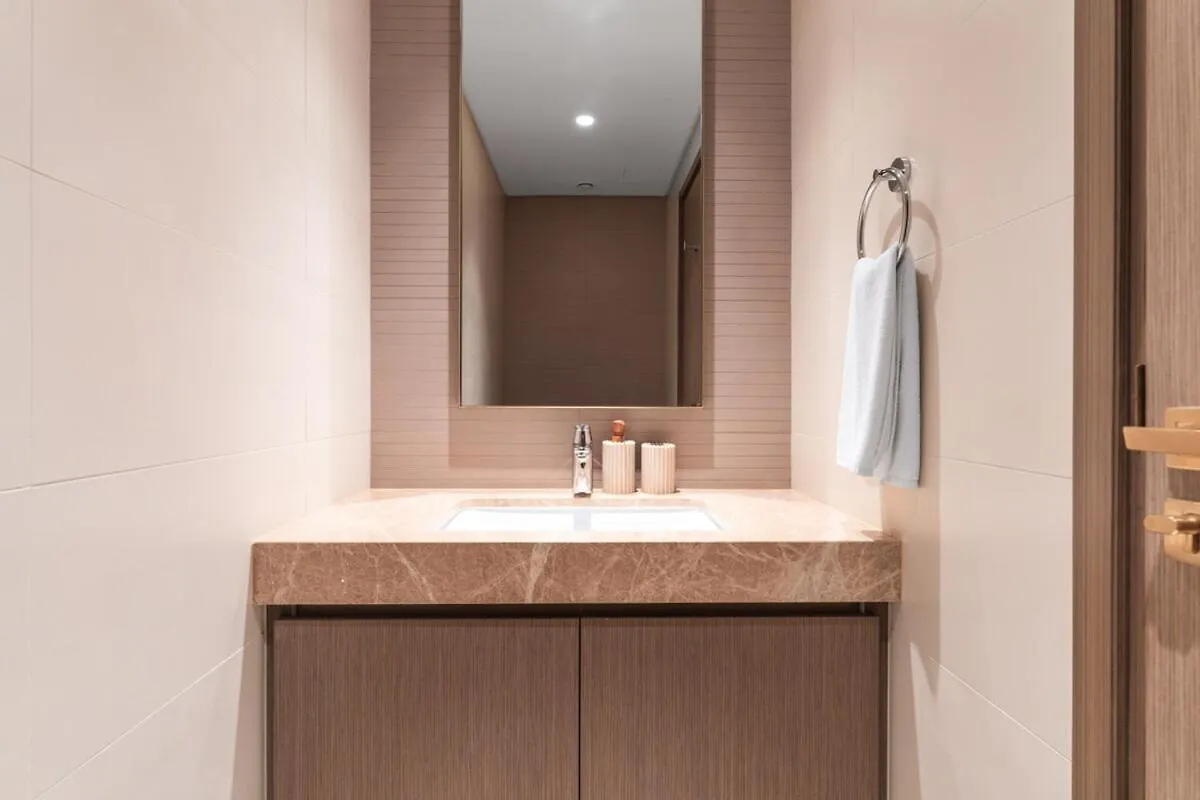 Upscale 2-Br With Sea View - Grand Bleu By Elie Saab Apartment Dubai 0*,  United Arab Emirates