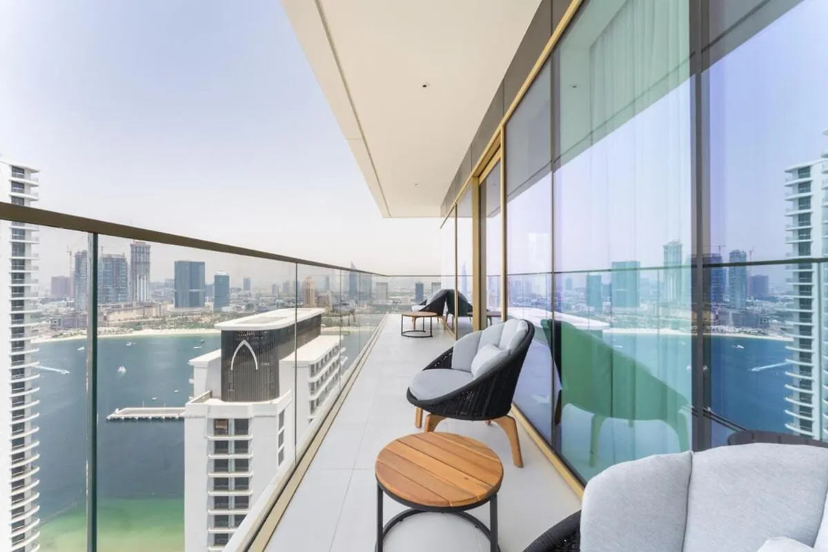 Upscale 2-Br With Sea View - Grand Bleu By Elie Saab Apartment Dubai