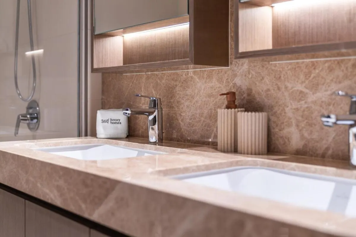 Upscale 2-Br With Sea View - Grand Bleu By Elie Saab Apartment Dubai United Arab Emirates