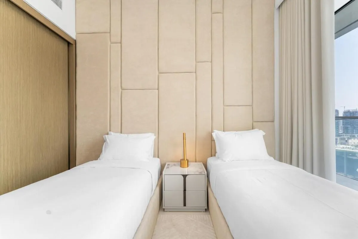Upscale 2-Br With Sea View - Grand Bleu By Elie Saab Apartment Dubai