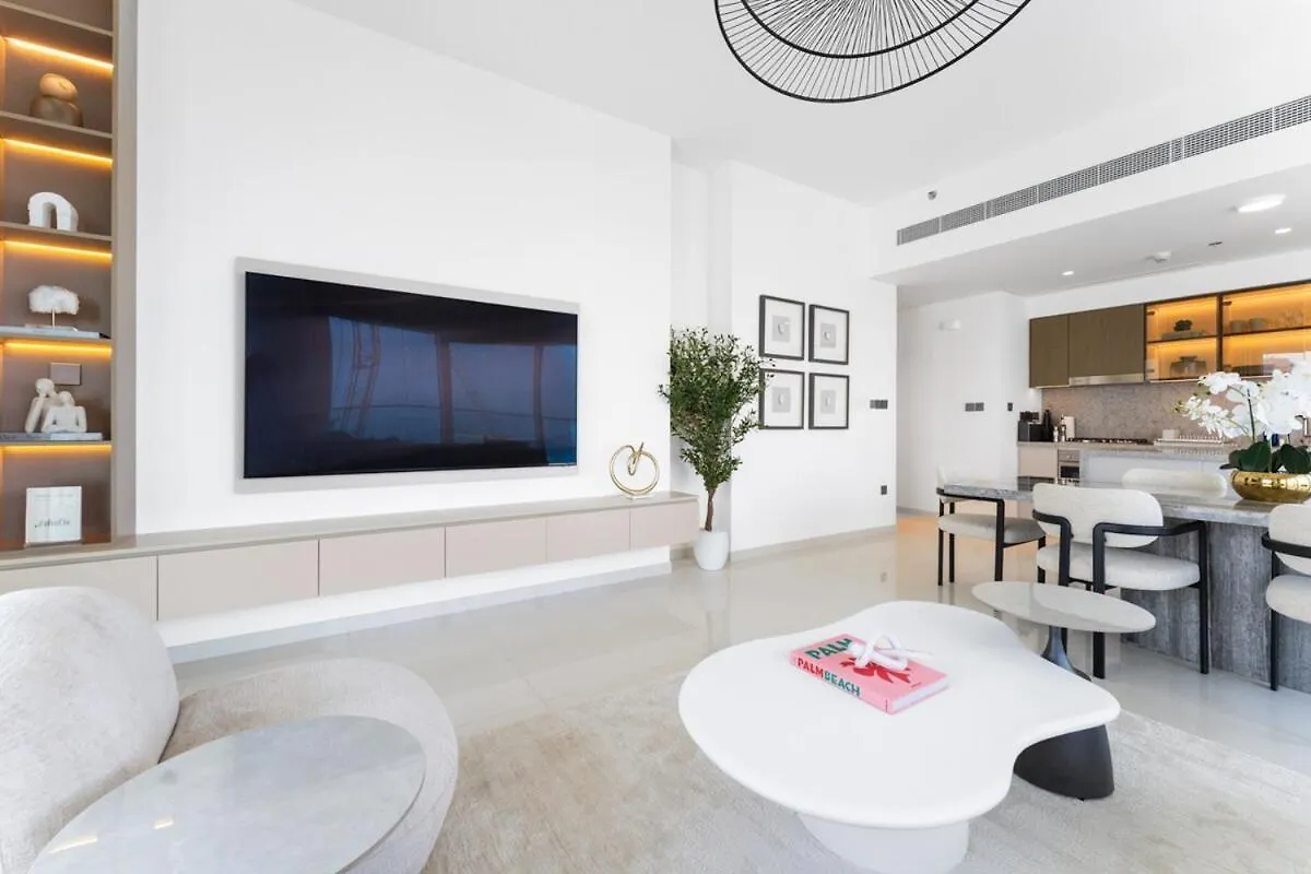 Upscale 2-Br With Sea View - Grand Bleu By Elie Saab Apartment Dubai