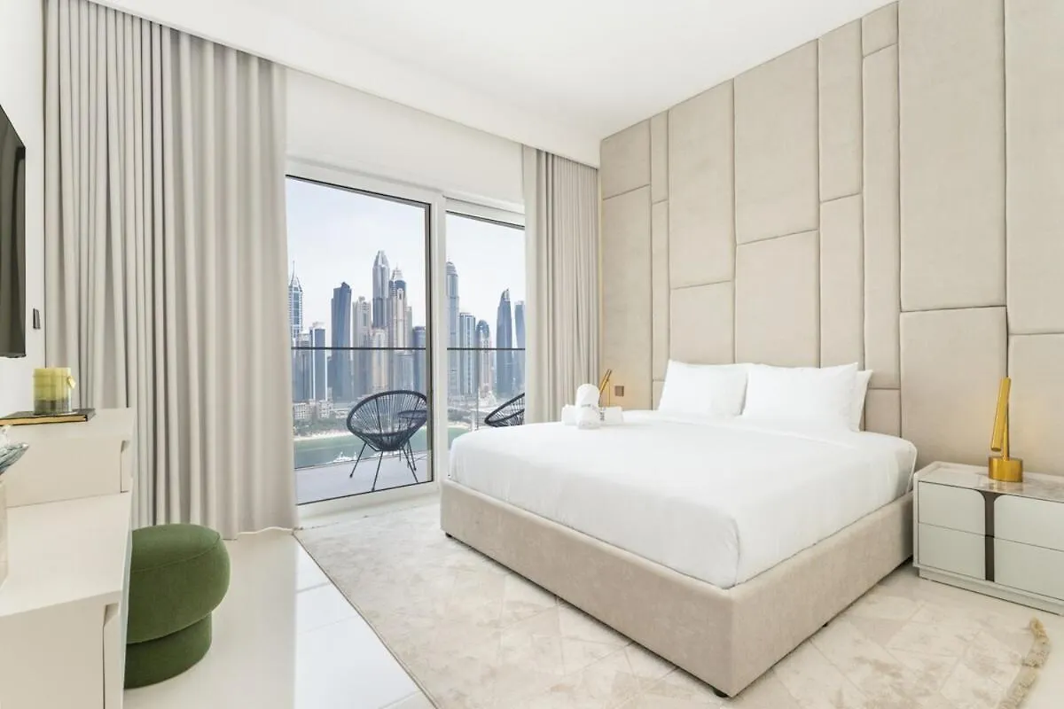 Upscale 2-Br With Sea View - Grand Bleu By Elie Saab Apartment Dubai